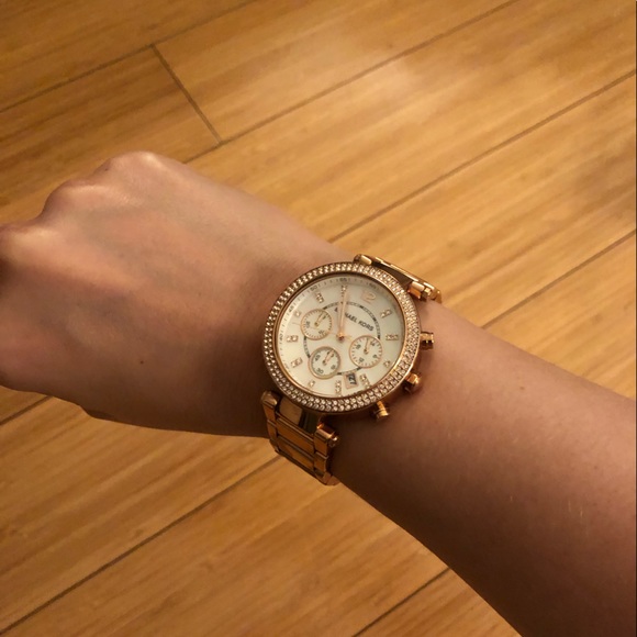 EUC Michael Kors Parker Watch (Womens, Rose Gold and Pave) - Picture 7 of 8